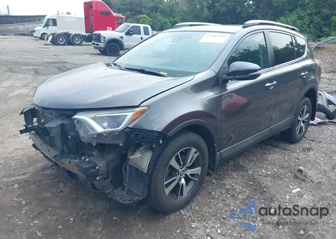 2017 Toyota Rav4 Xle из США, поврежденный, VIN 2T3RFREV3HW672141